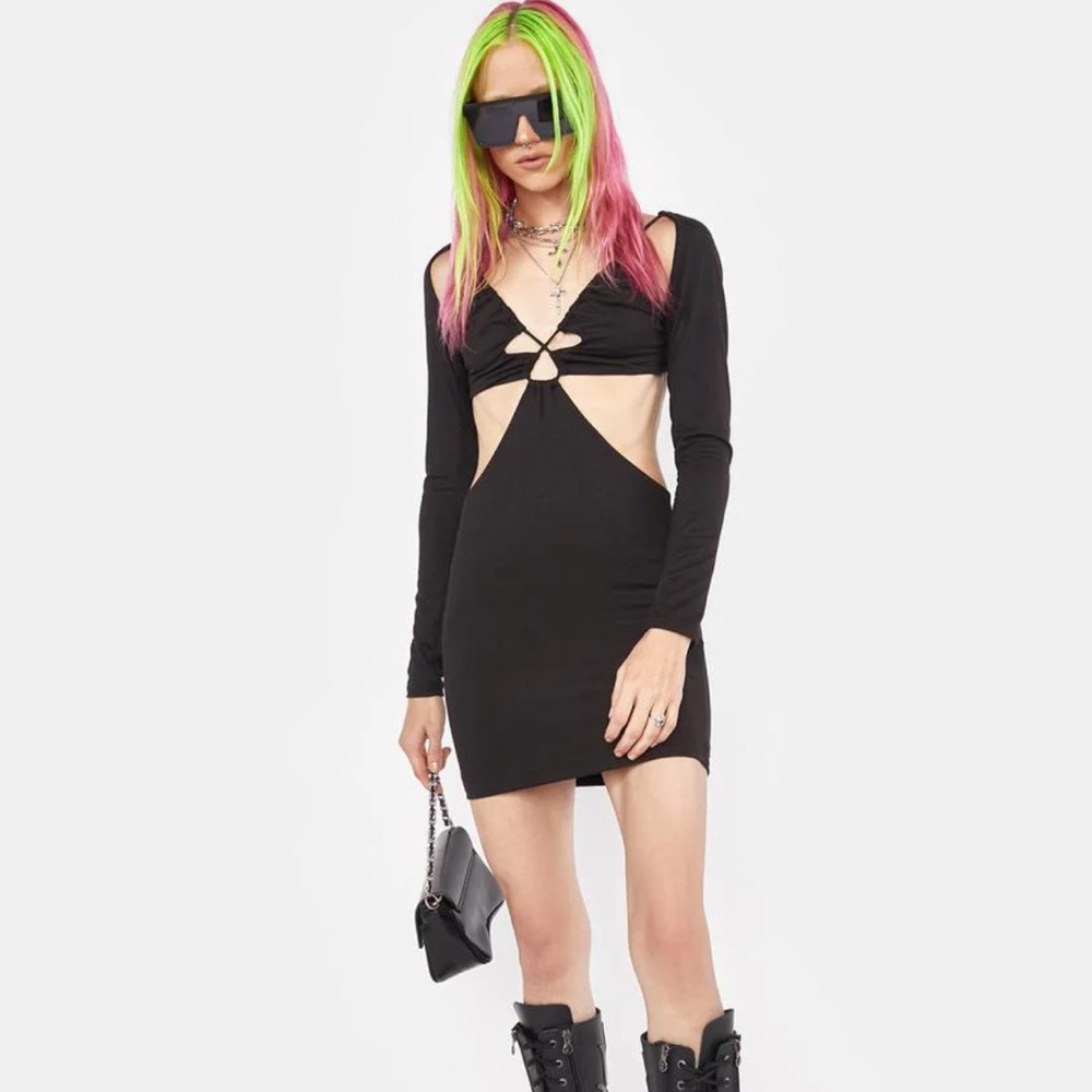 Midnight Cut It Out Mini Dress🖤